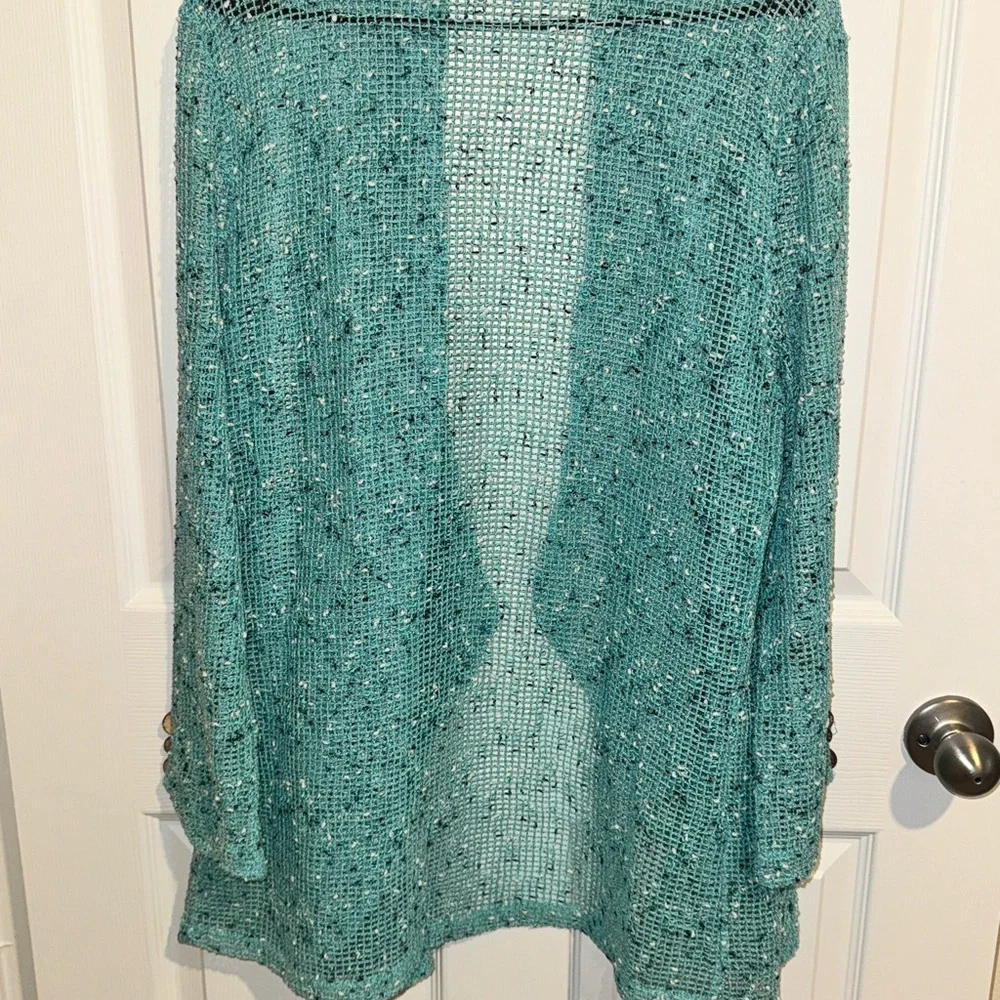 XL Katie Todd Crochet Top Cover Up Blue With Wooden Buttons! - Picture 6 of 9